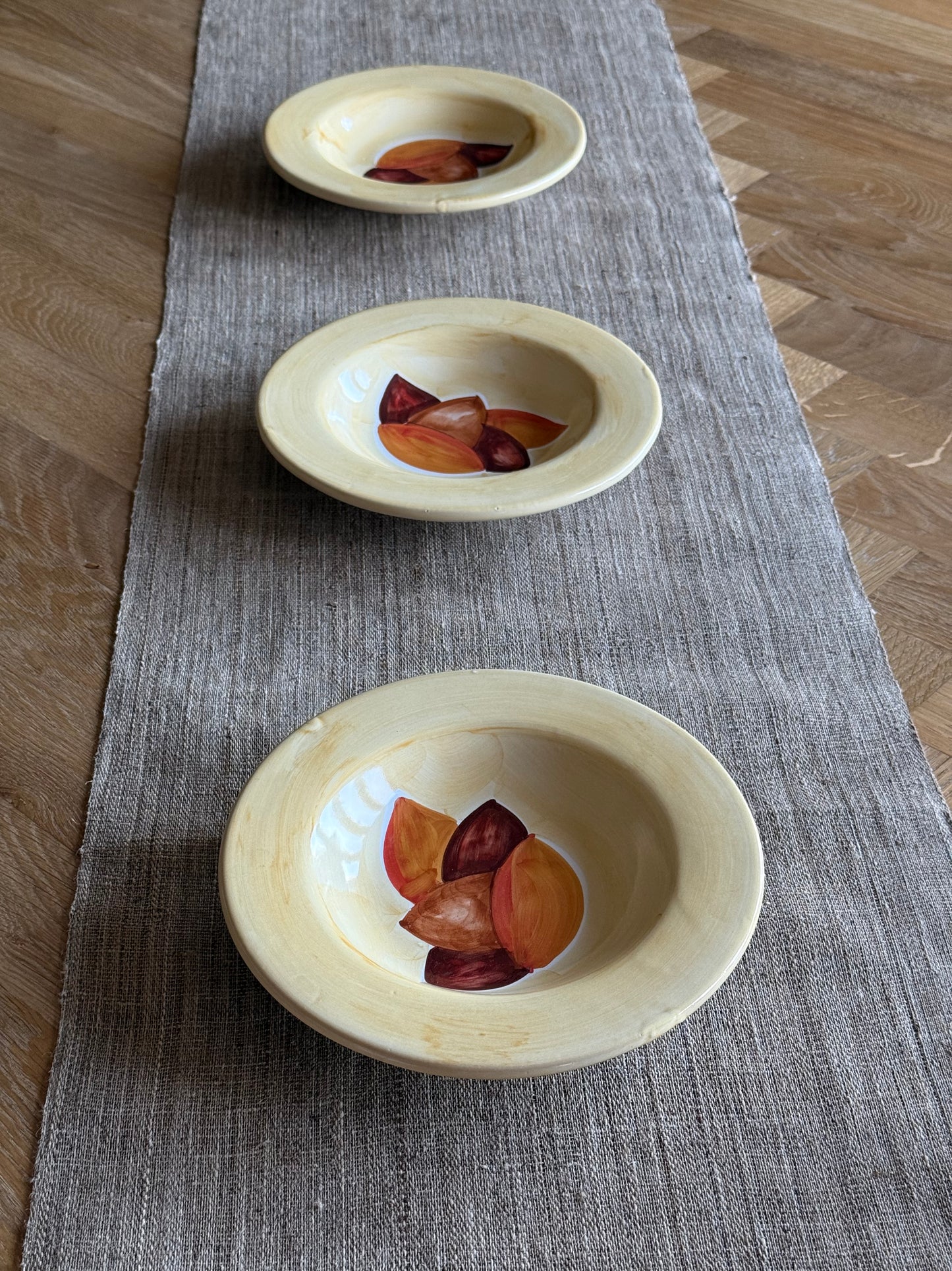 Vintage Mamma Ro ceramic plates.