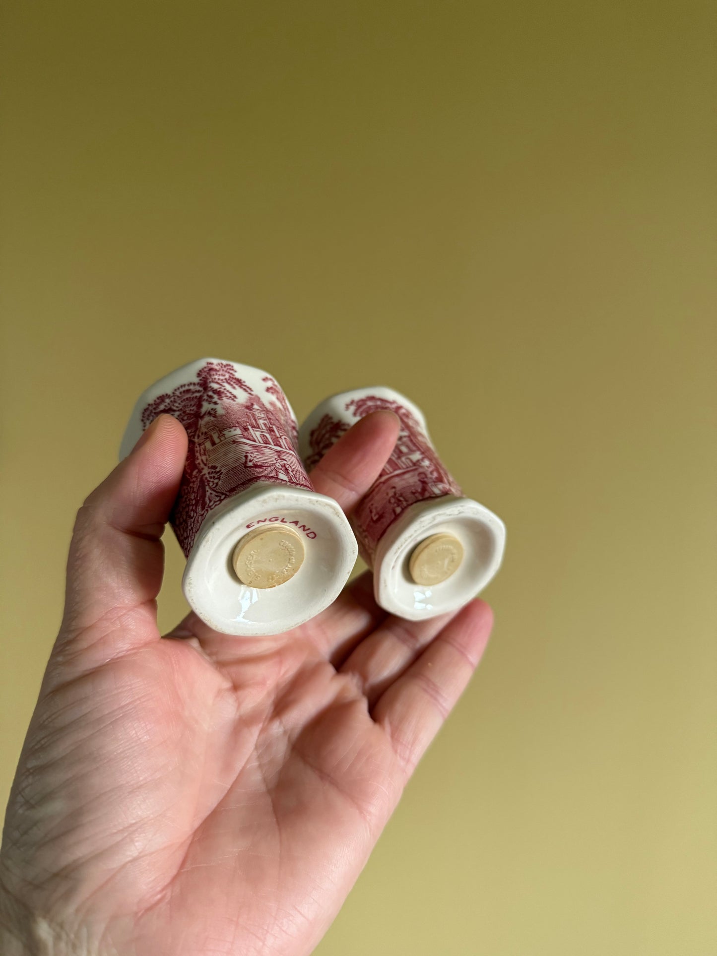 Vintage, salt and pepper set.