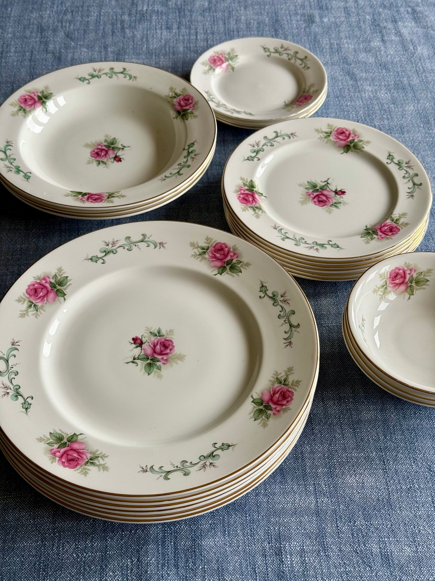 Royal Grafton dinner set.