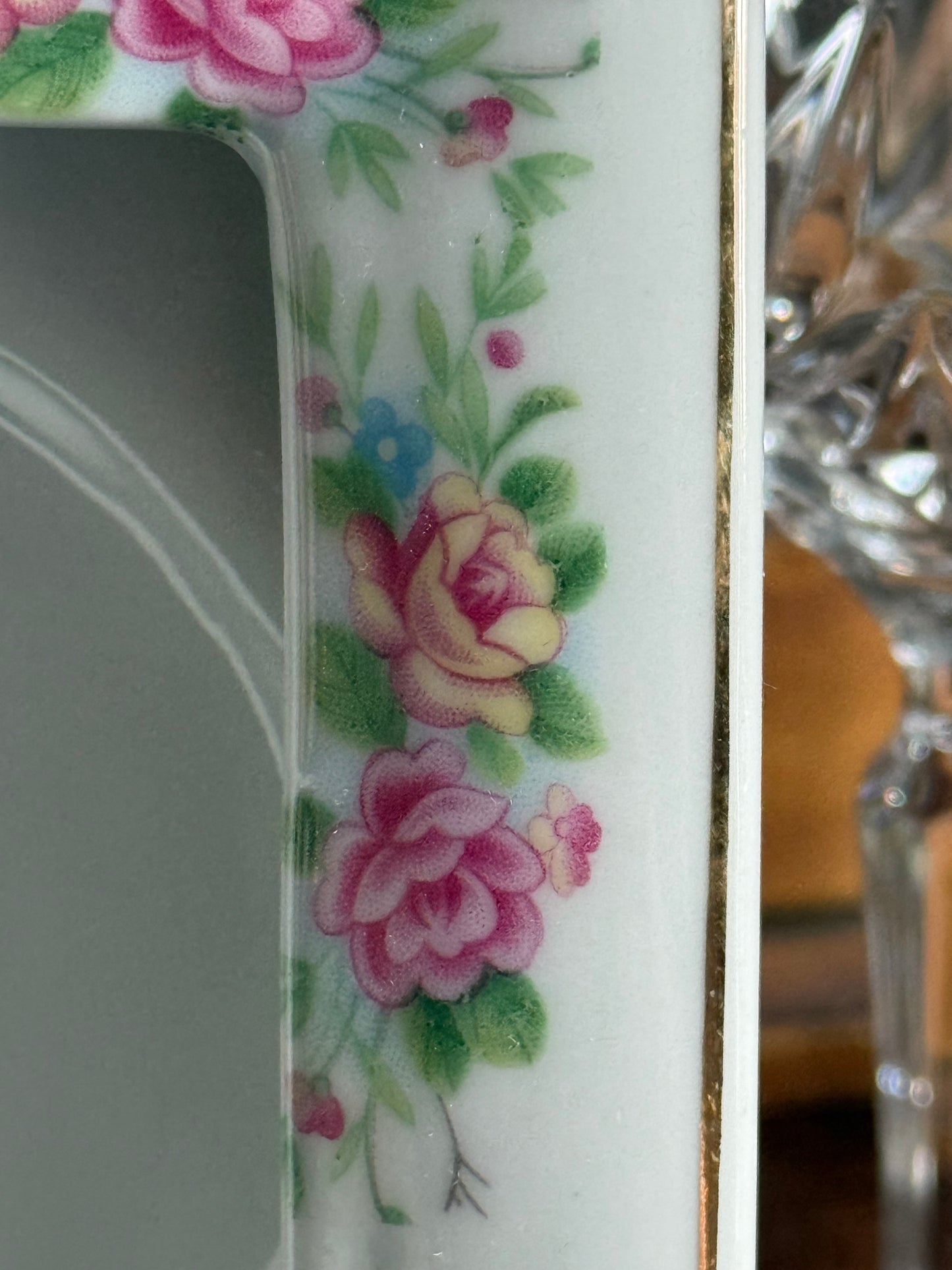 Rose, porcelain picture frame.