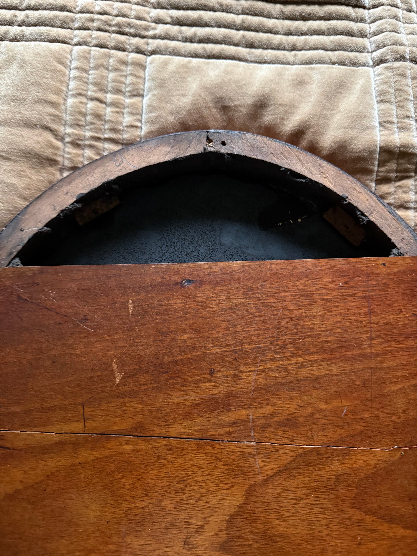 Vintage Oval Mahogany Style Wooden Wall Mirror – Classic Mid-Century