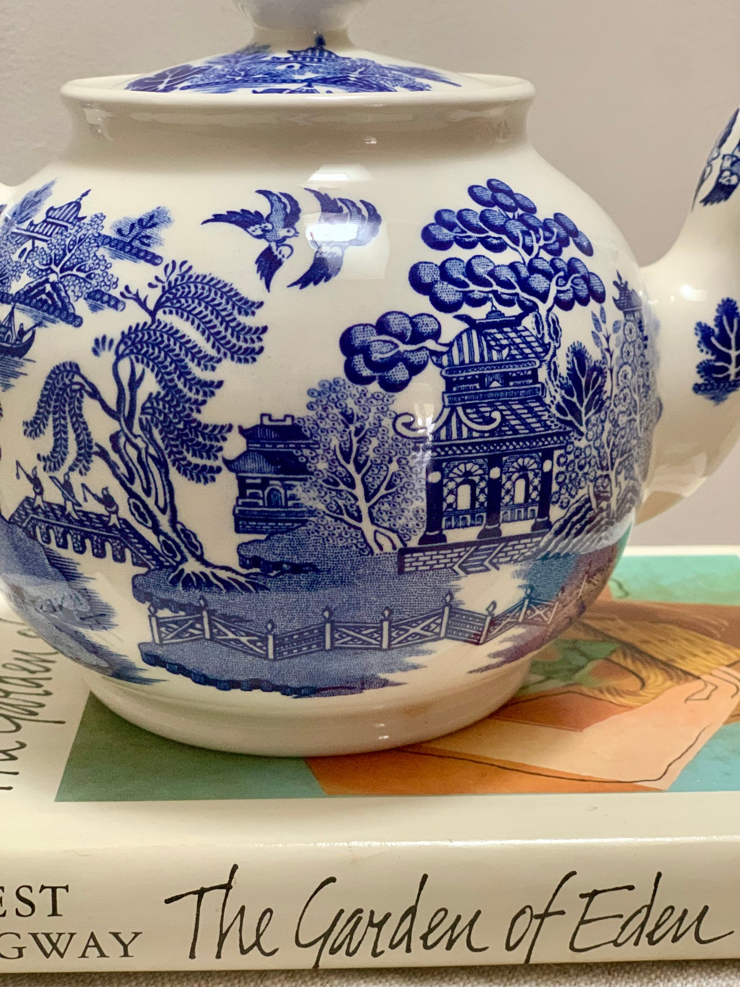 Vintage Sadler teapot.