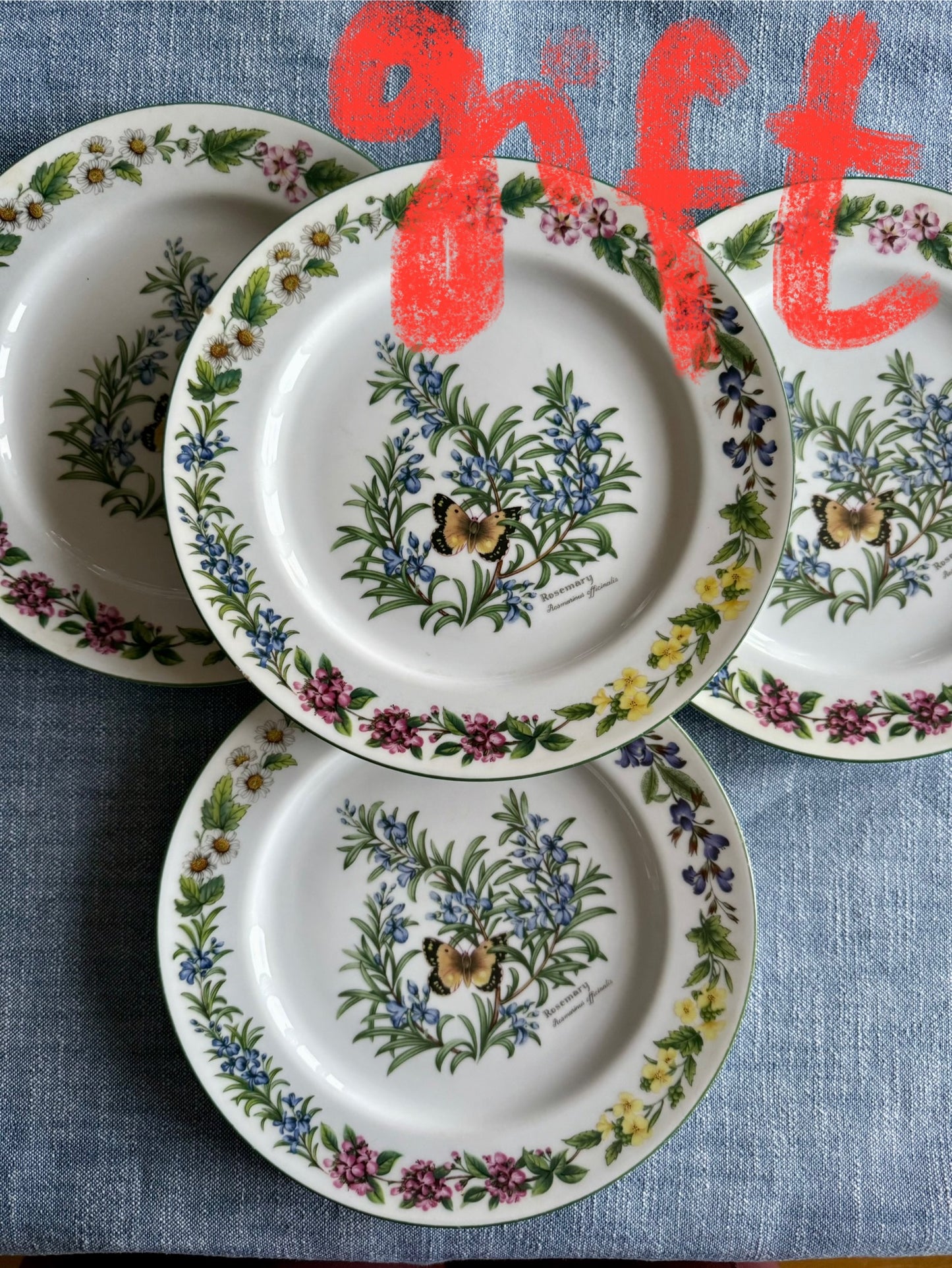 Vintage 1990 Royal Worcester