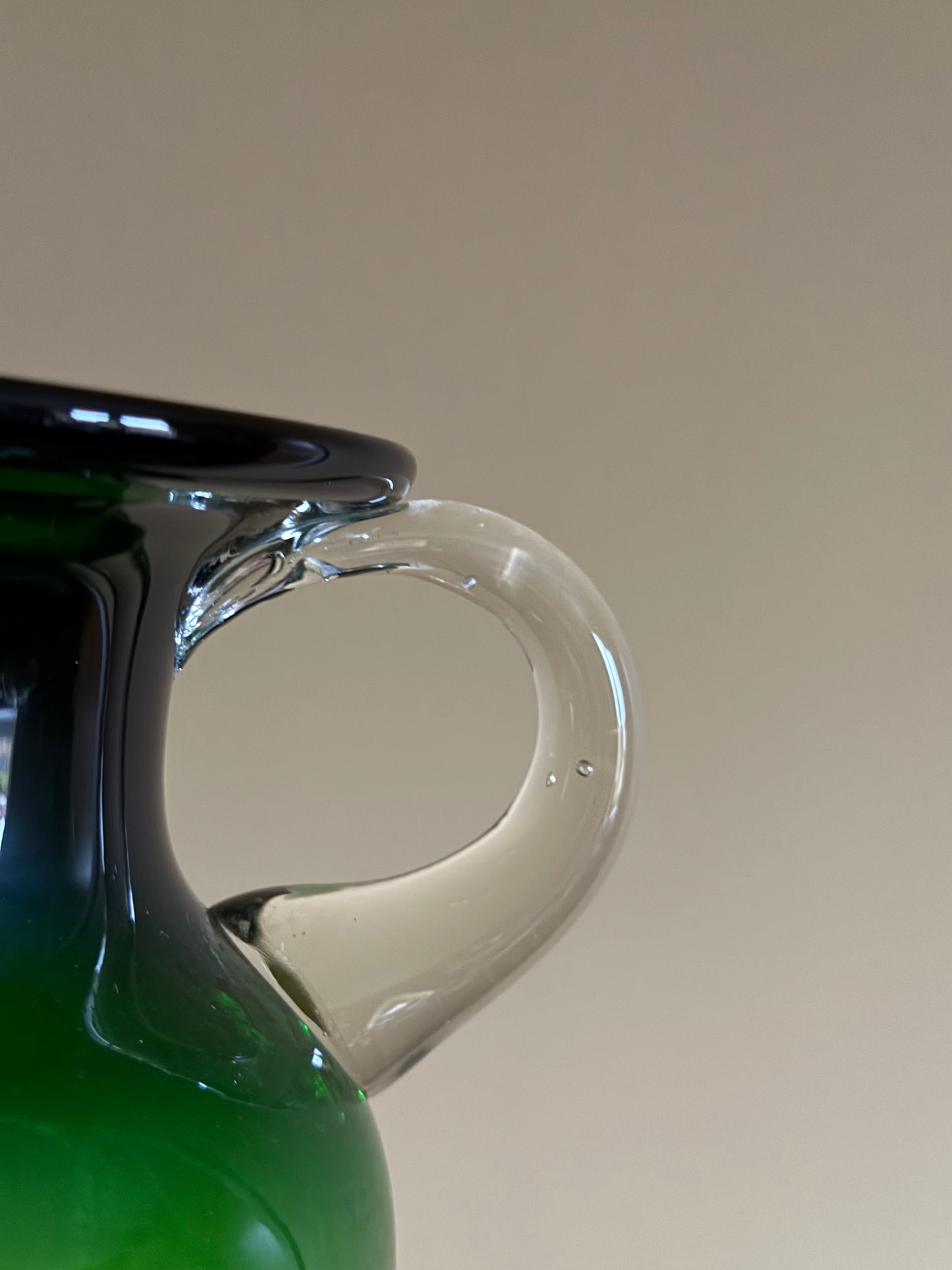 Vintage, stunning green glass vase.