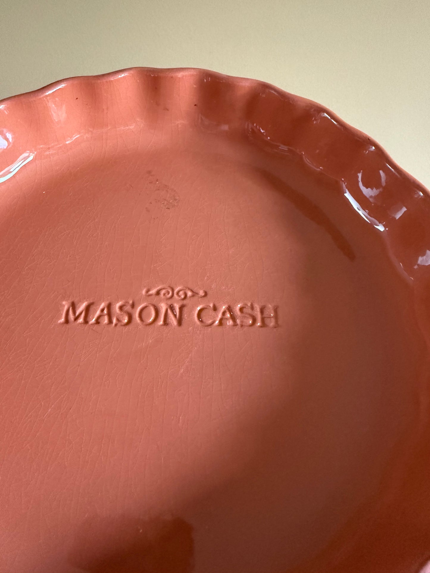 Vintage, Mason Cash flan dish.