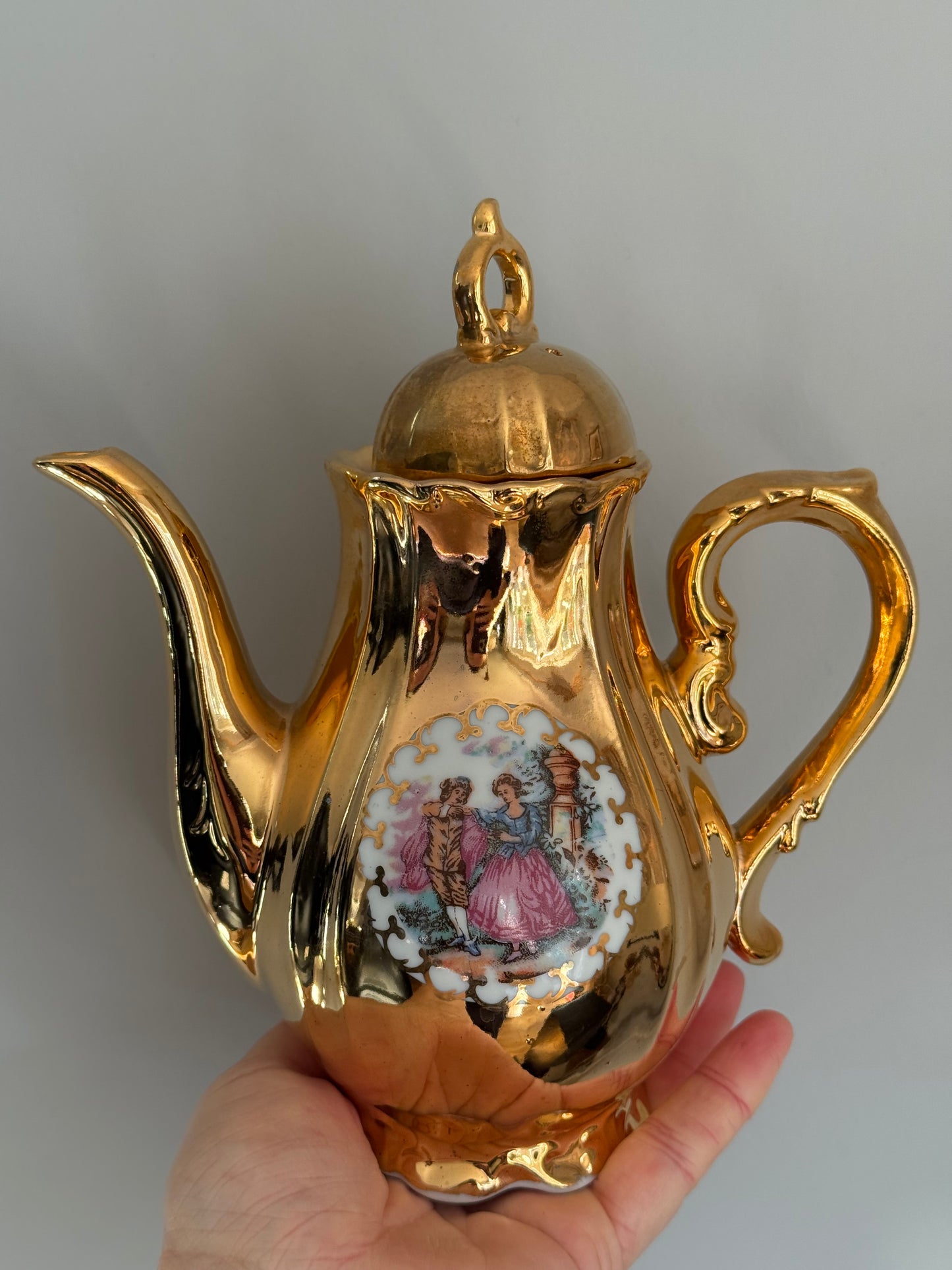 Antique, Bondware coffee set.