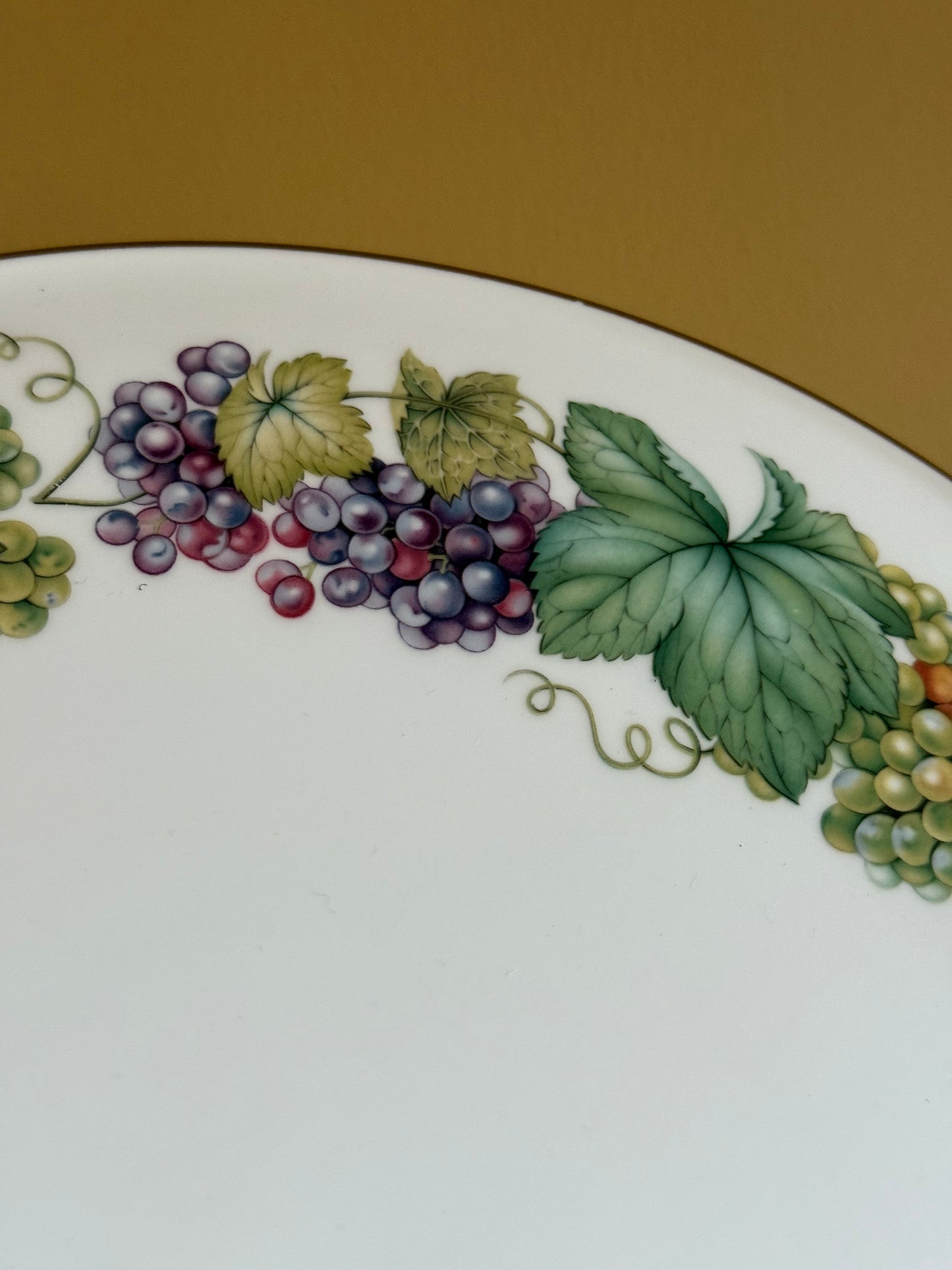 Vintage Royal Worcester cheese platter/ cake stand.