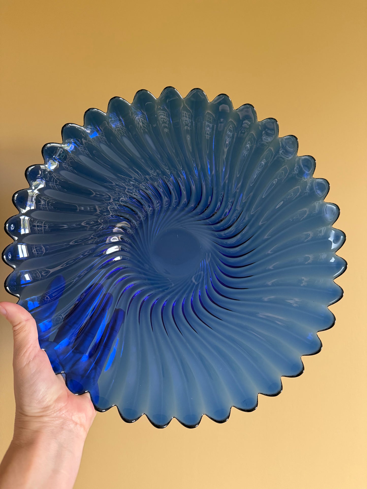 Vintage French centrepiece bowl.