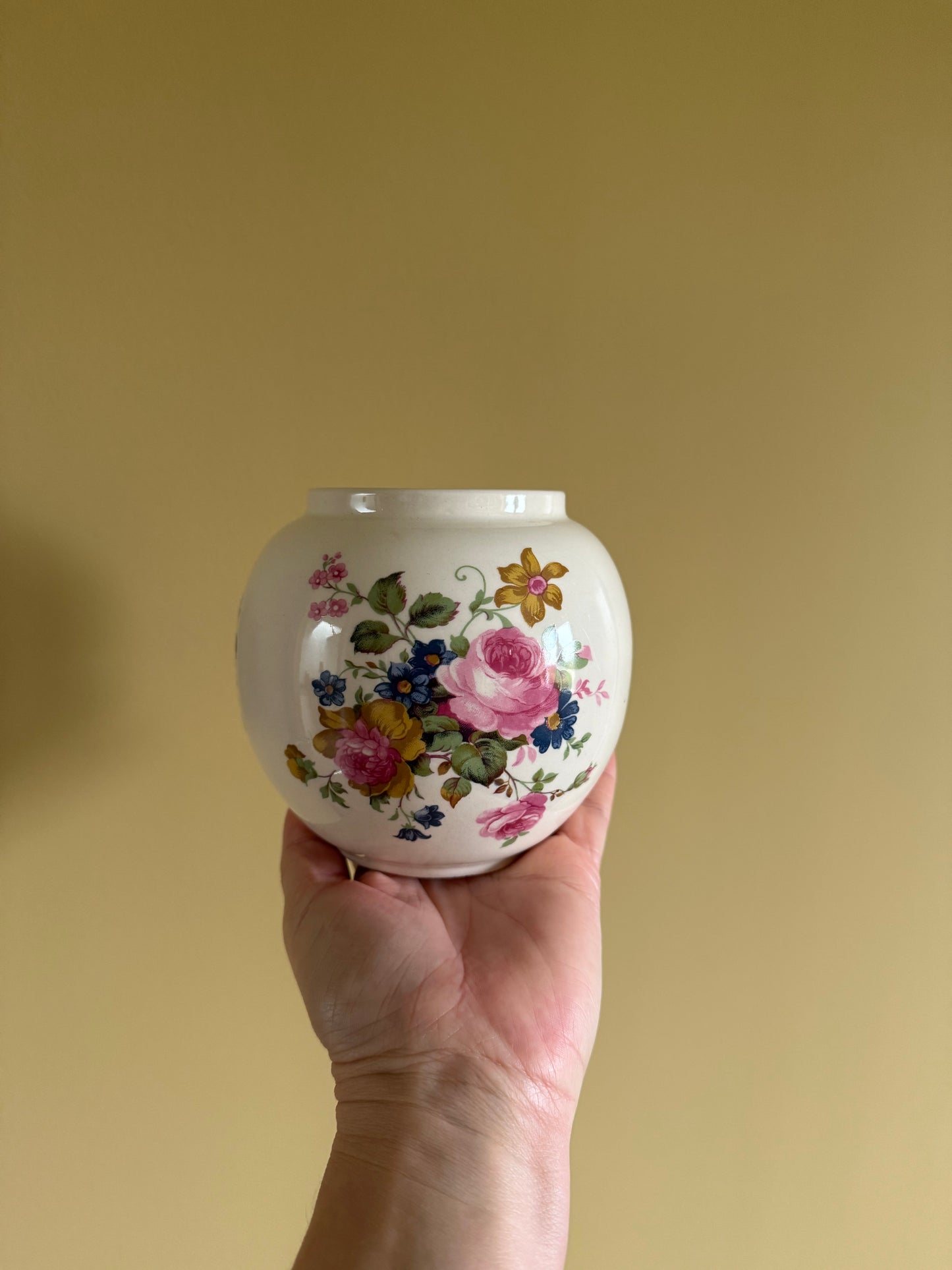 Small, vintage SAdler vase.