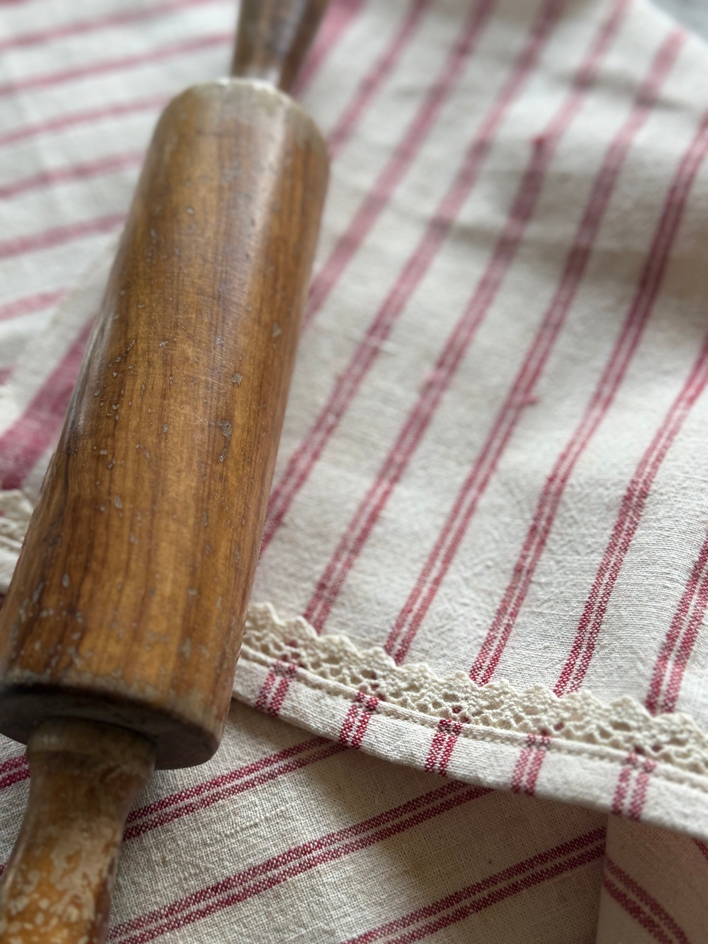 Vintage, handwoven cotton, lace trim towel.