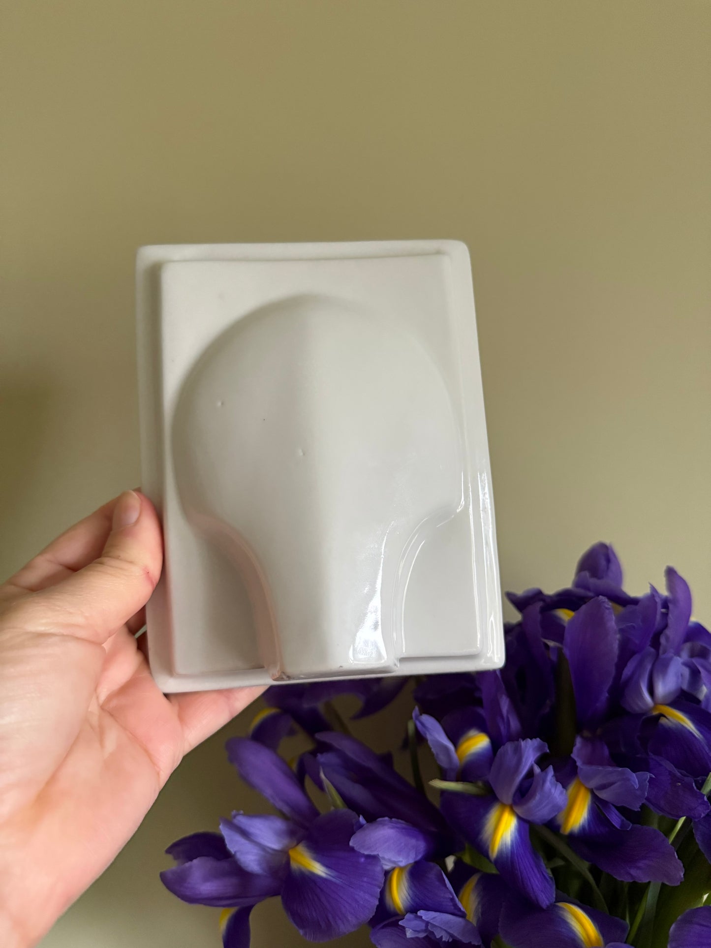 Rose, porcelain picture frame.