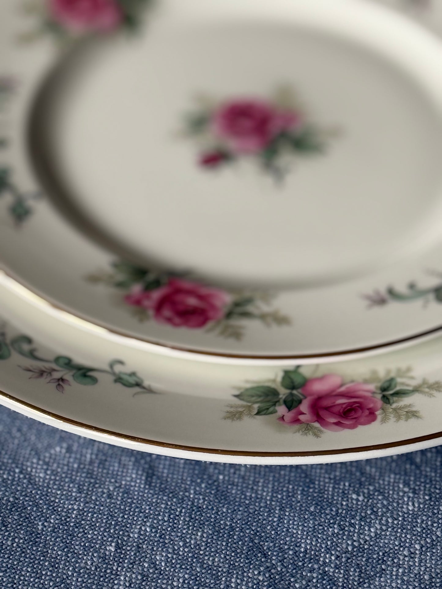 Royal Grafton dinner set.