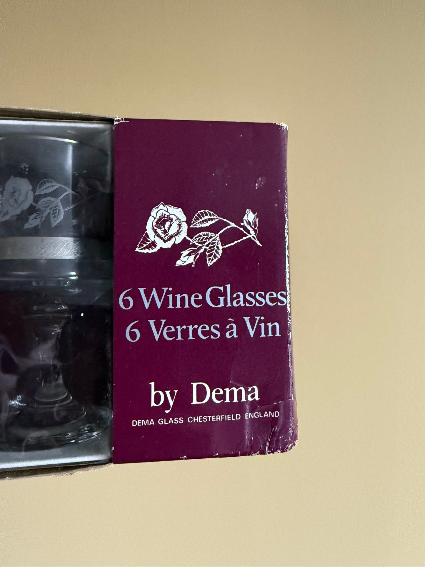 Vintage boxed wine glasses.