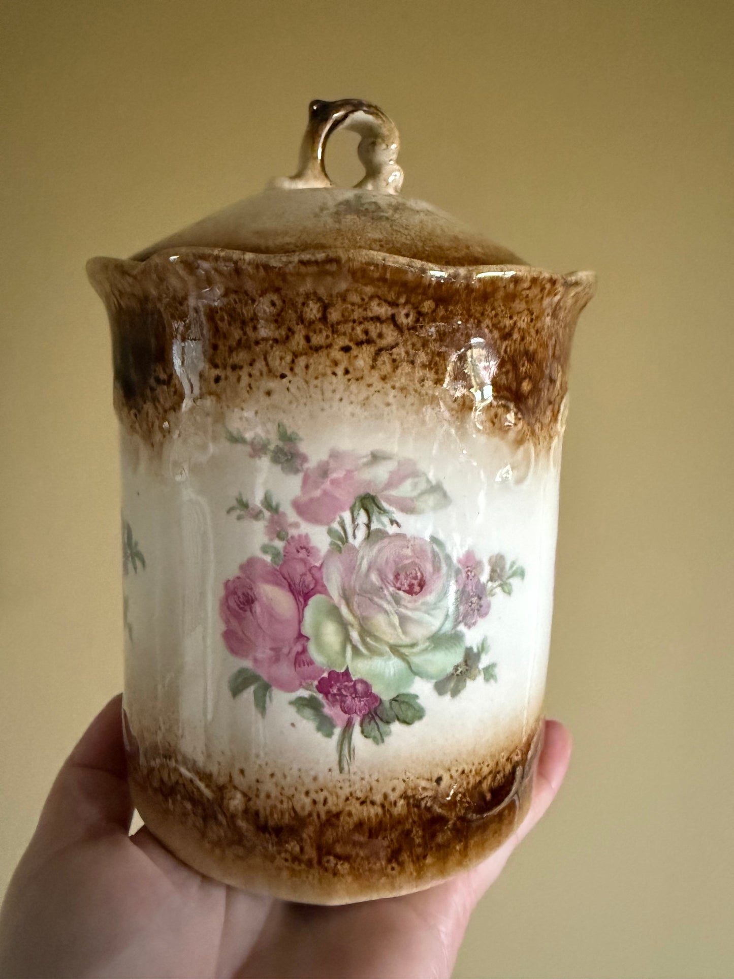 Vintage, set of two lidded canisters.