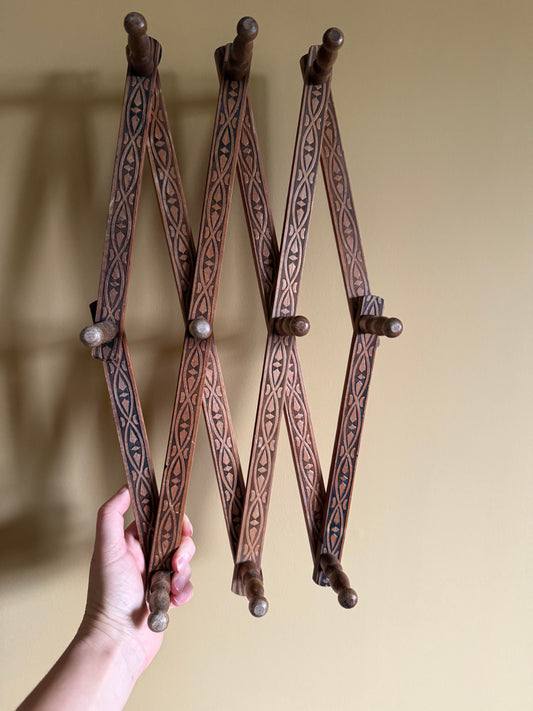 Vintage wooden wall hanger.
