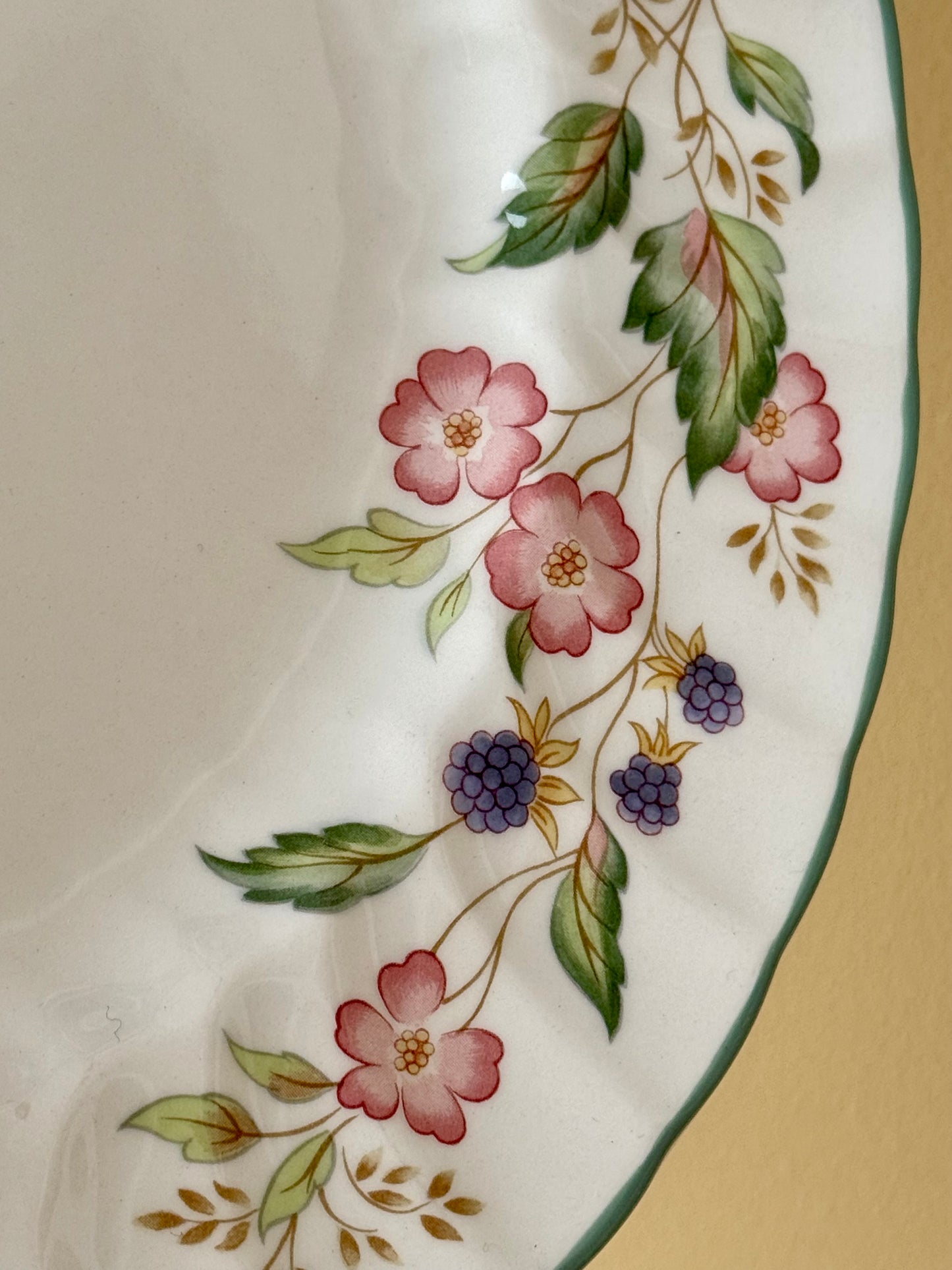 Vintage BHS large dinner plates