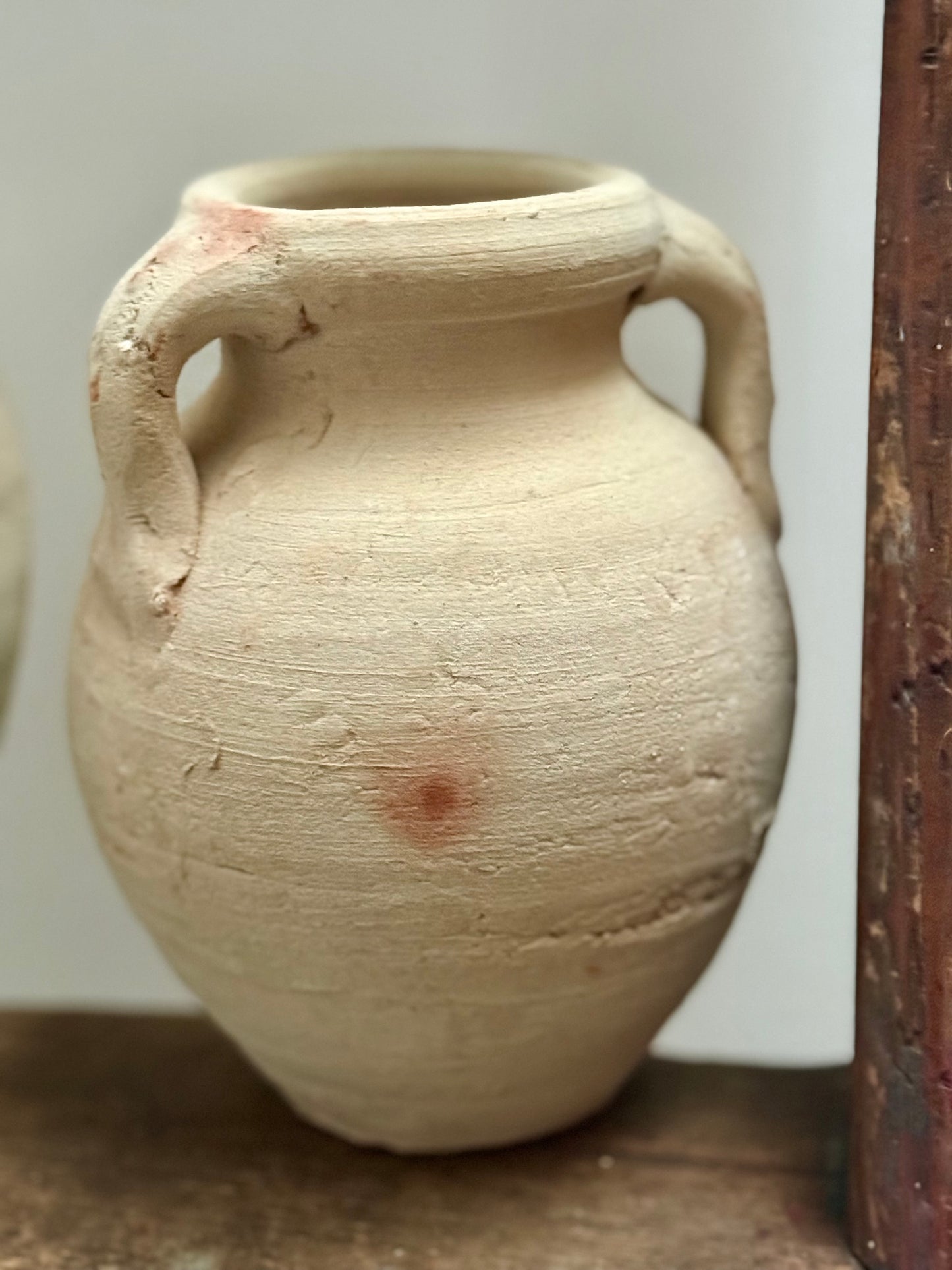 Rustic Terracotta Amphora Vases – Aged Mediterranean Style – Set of 2