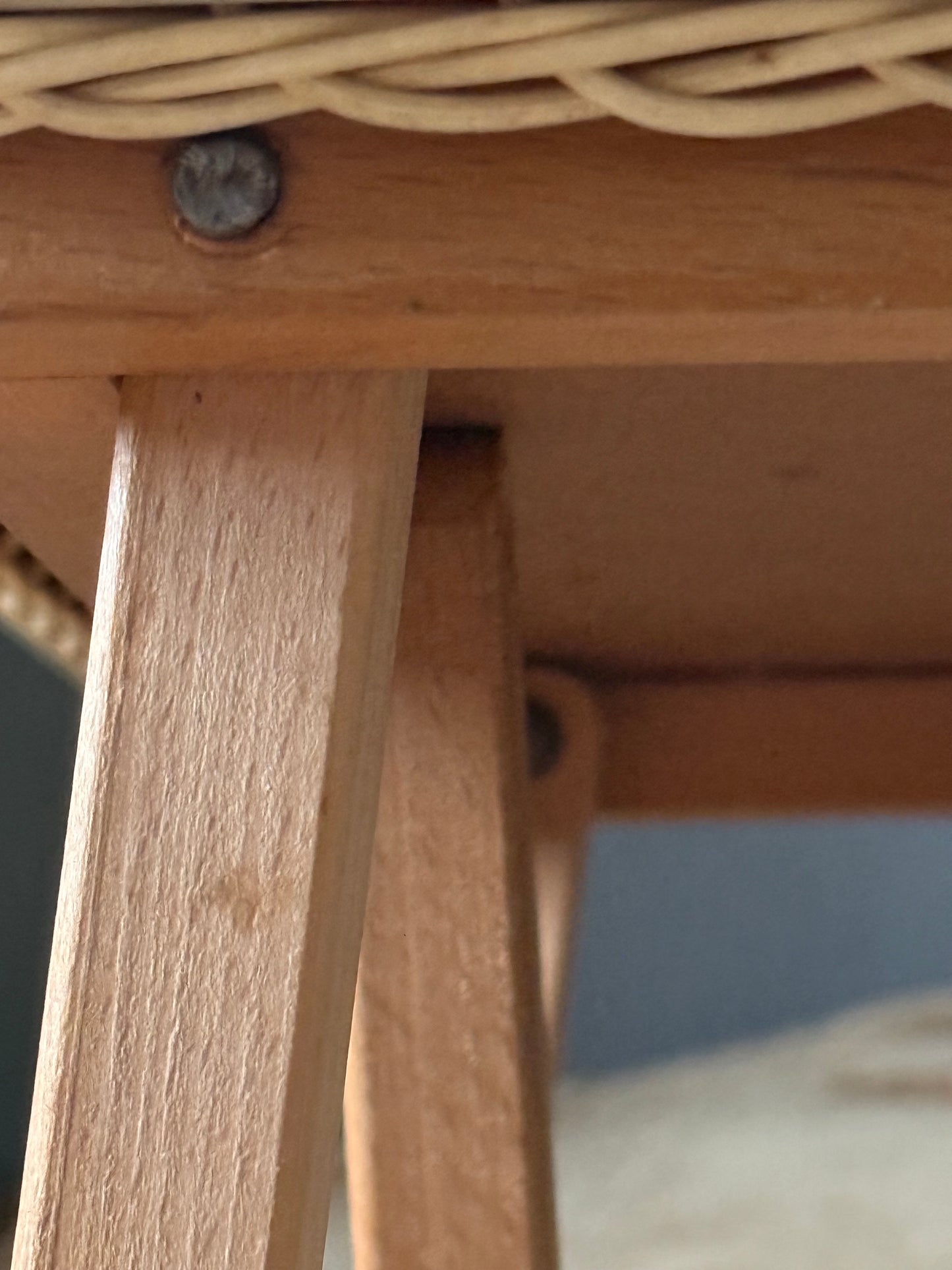 Vintage Bed Tray / Breakfast Tray – Wicker Edge & Wooden Legs