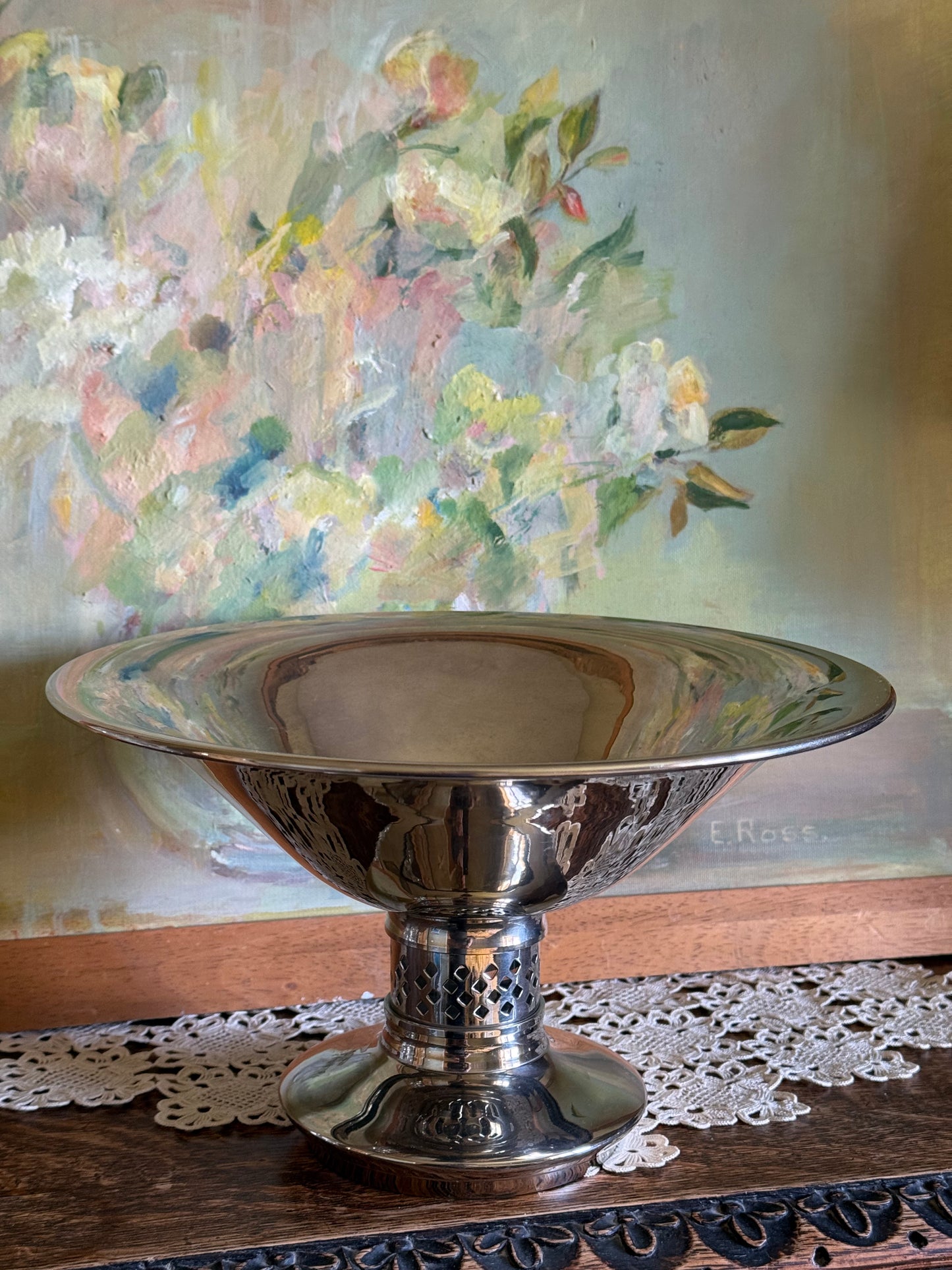 Vintage Silver Plated Pedestal Bowl / Footed Centrepiece Dish