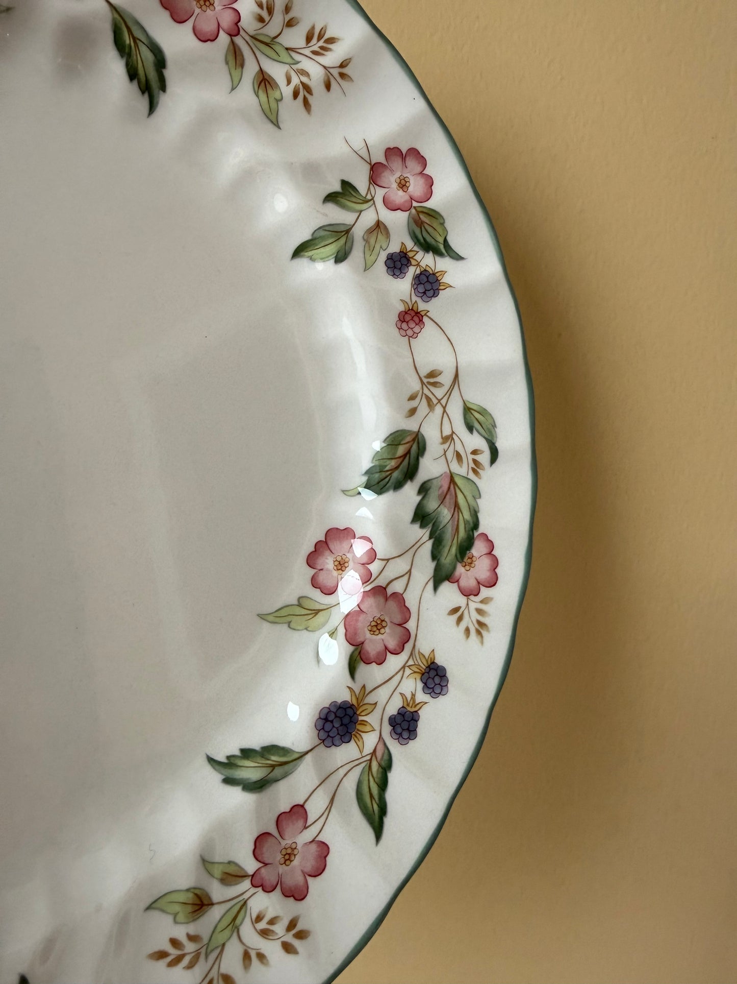 Vintage BHS large dinner plates