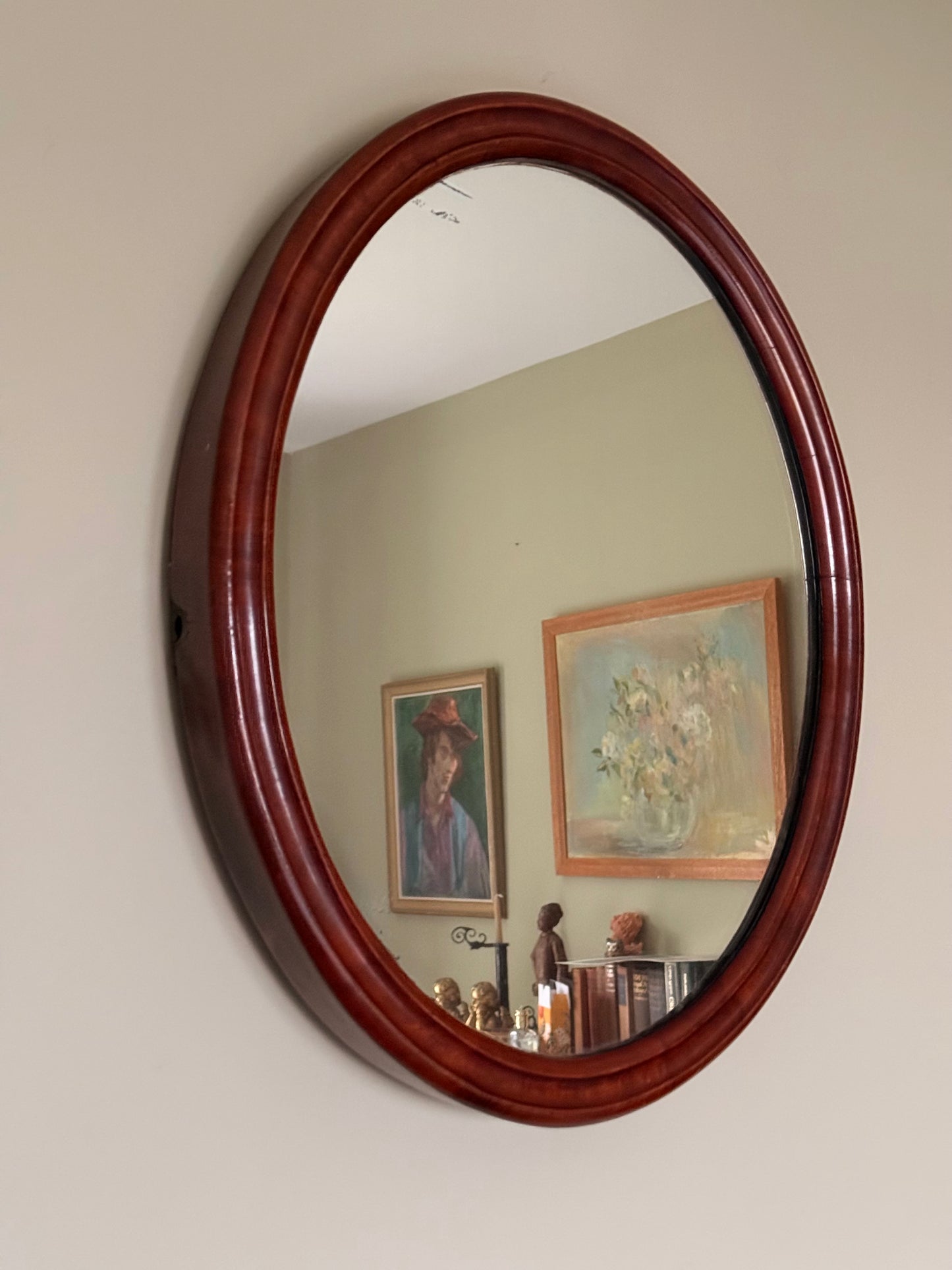 Vintage Oval Mahogany Style Wooden Wall Mirror – Classic Mid-Century