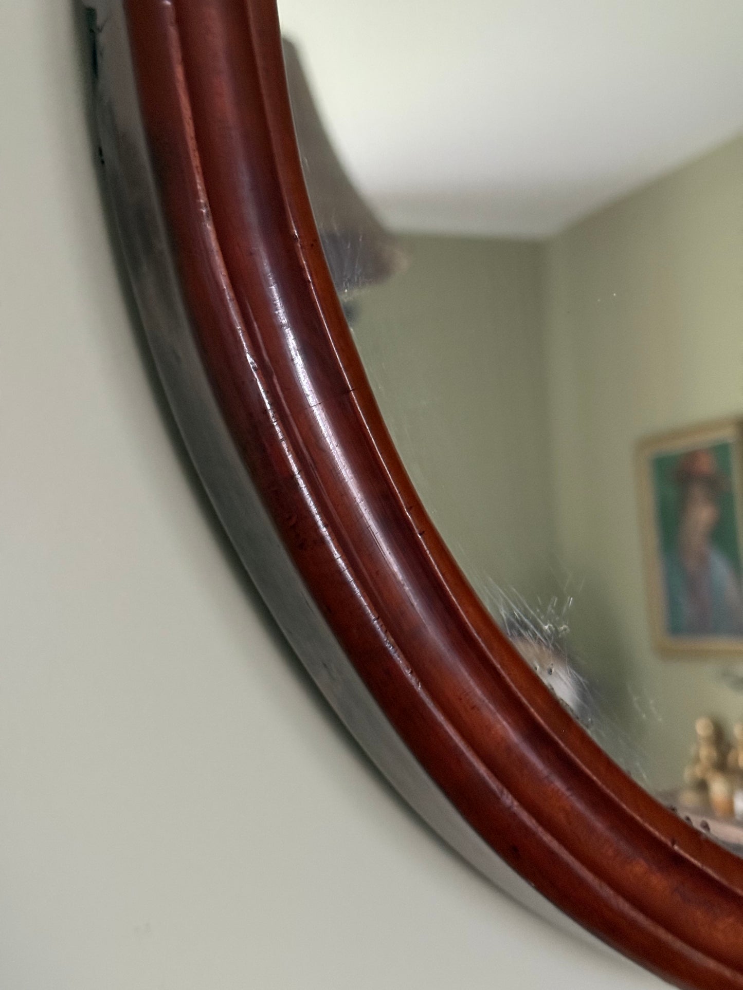 Vintage Oval Mahogany Style Wooden Wall Mirror – Classic Mid-Century