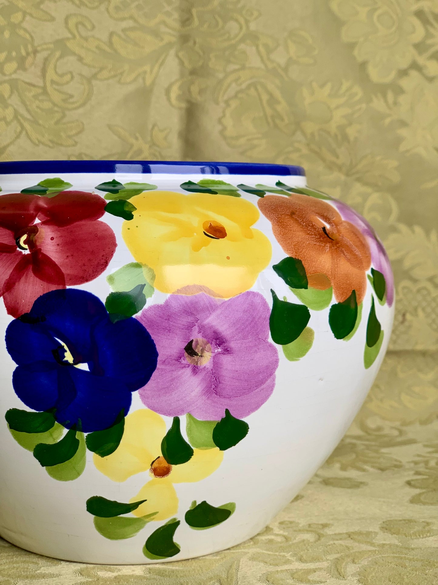 Vintage, hand painted floral pot.