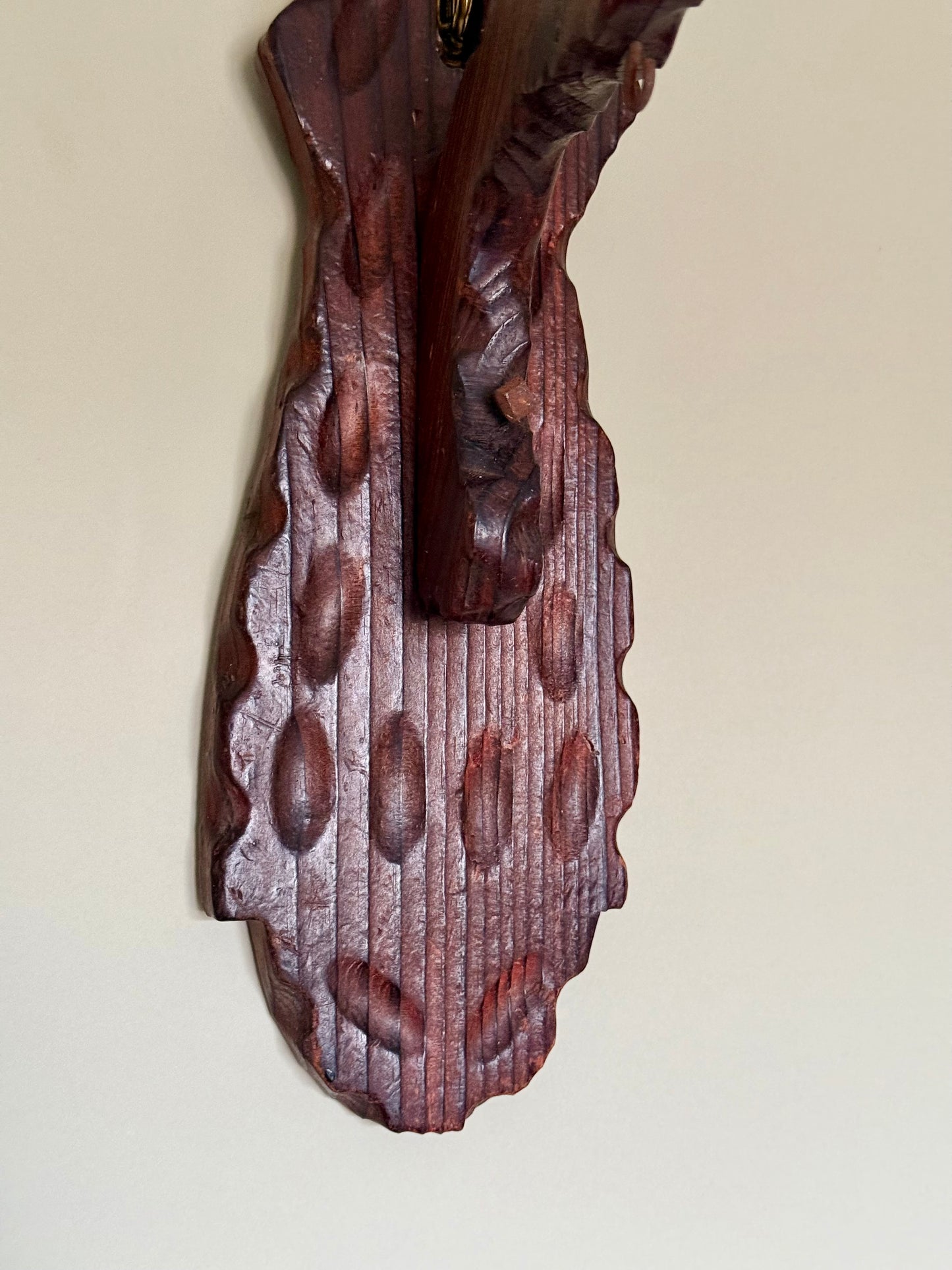 Vintage Wooden Wall Hook – Rustic Alpine / Black Forest Style