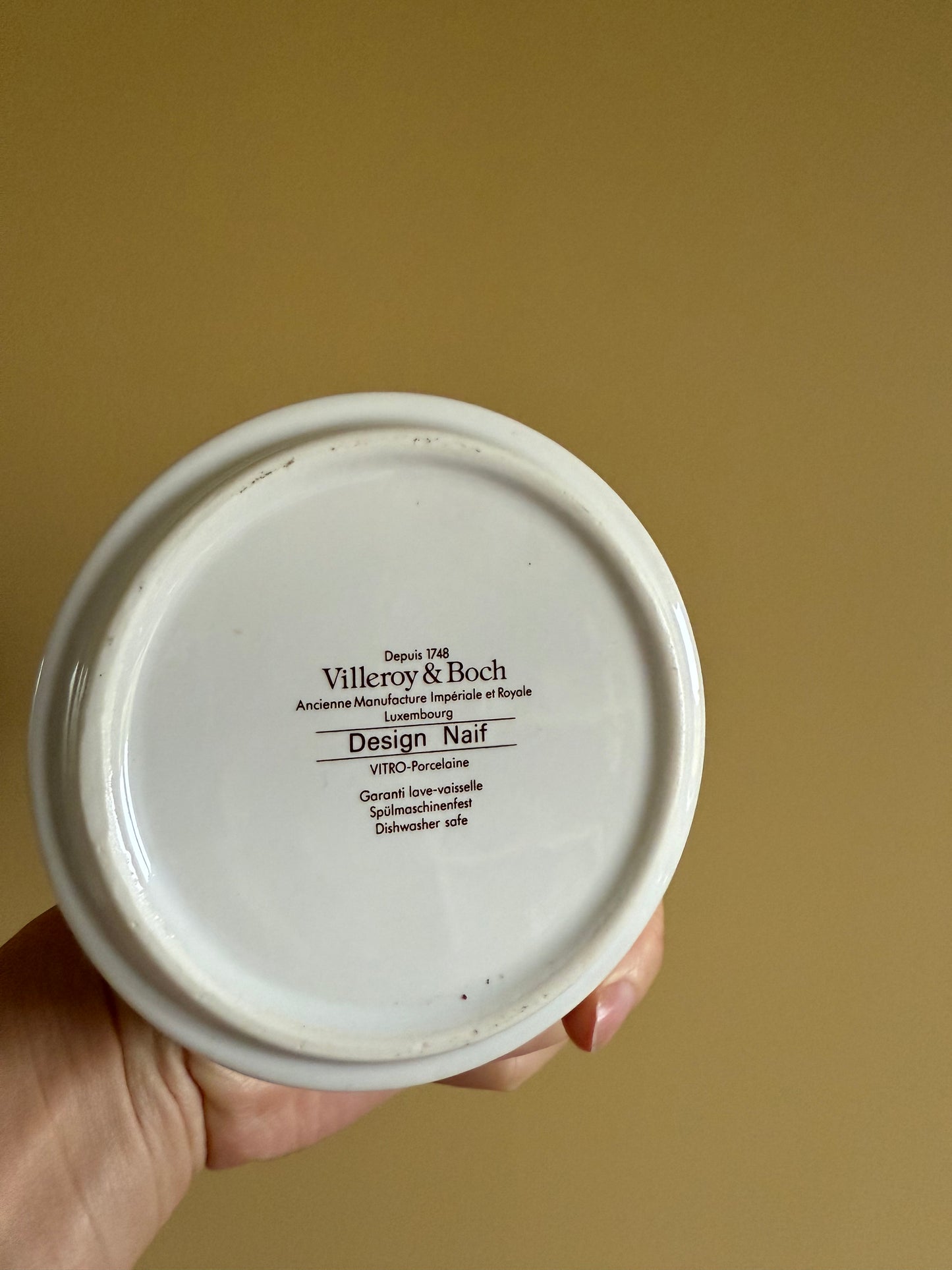 Vintage Villeroy & Boch ashtray.