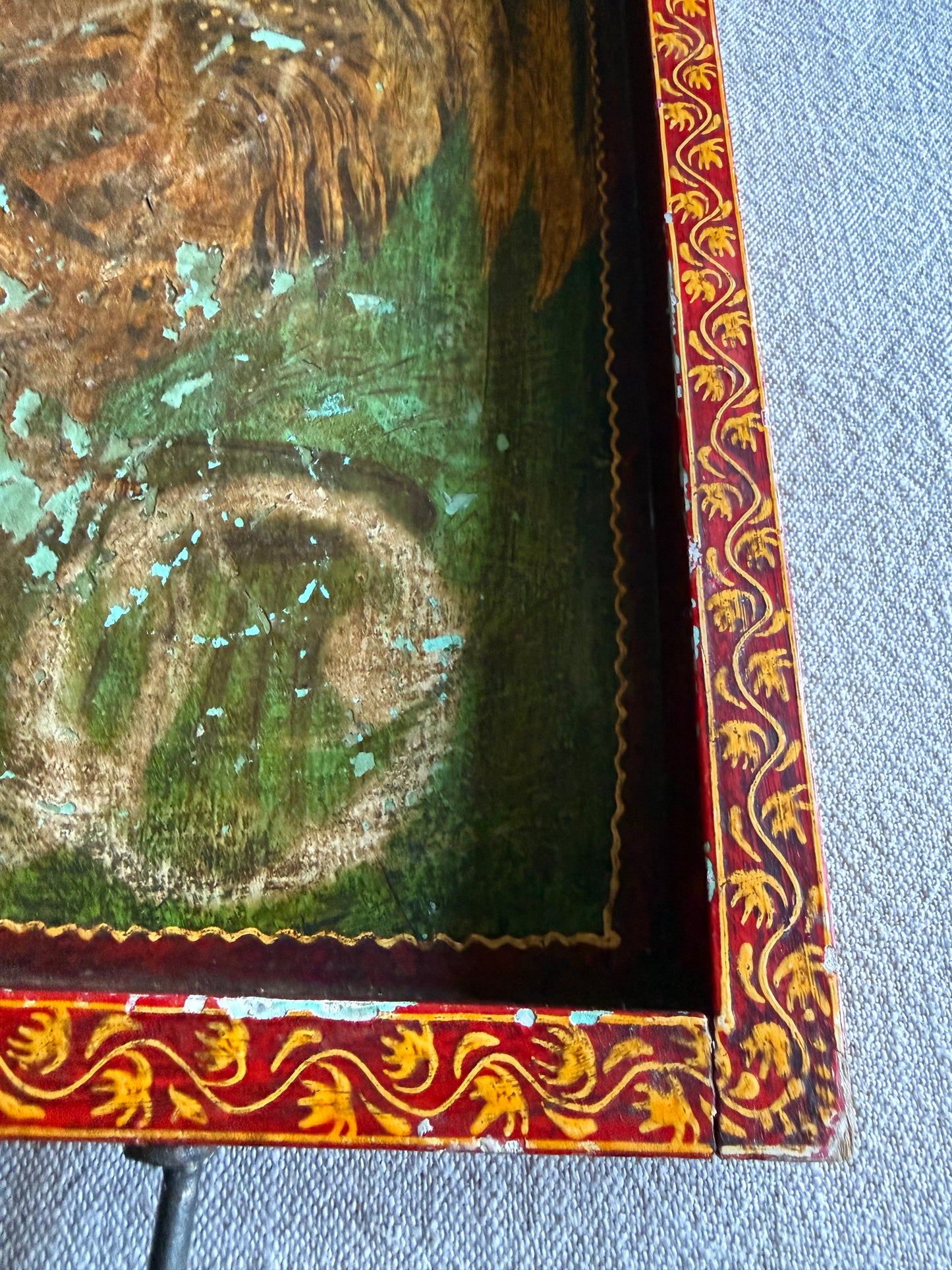 Vintage Indian Wooden Lacquer Serving Tray – Rooster Motif – 46cm