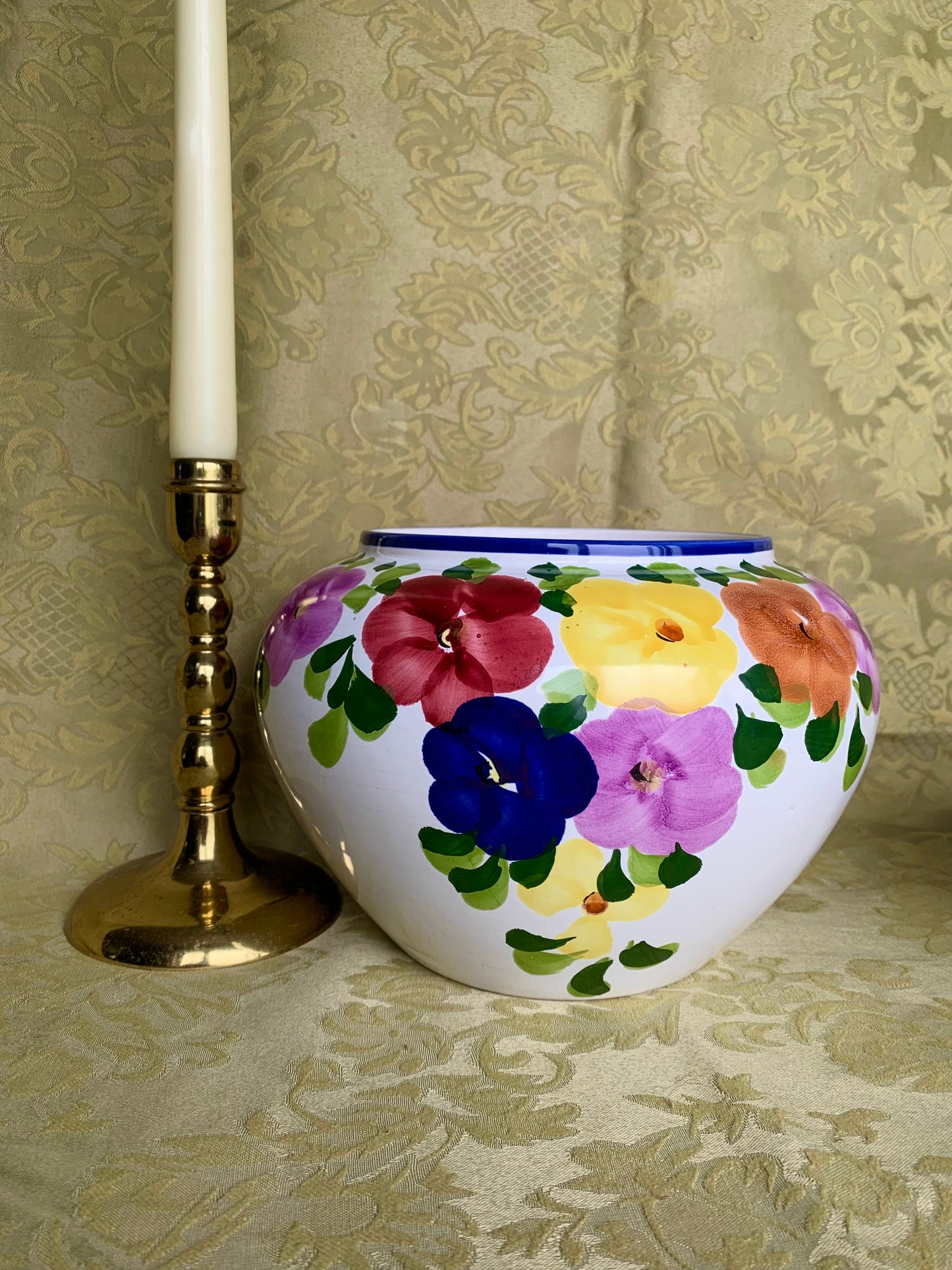 Vintage, hand painted floral pot.