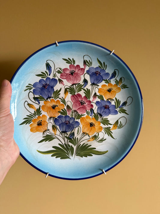 Hand painted Cyprus ceramic wall plate.