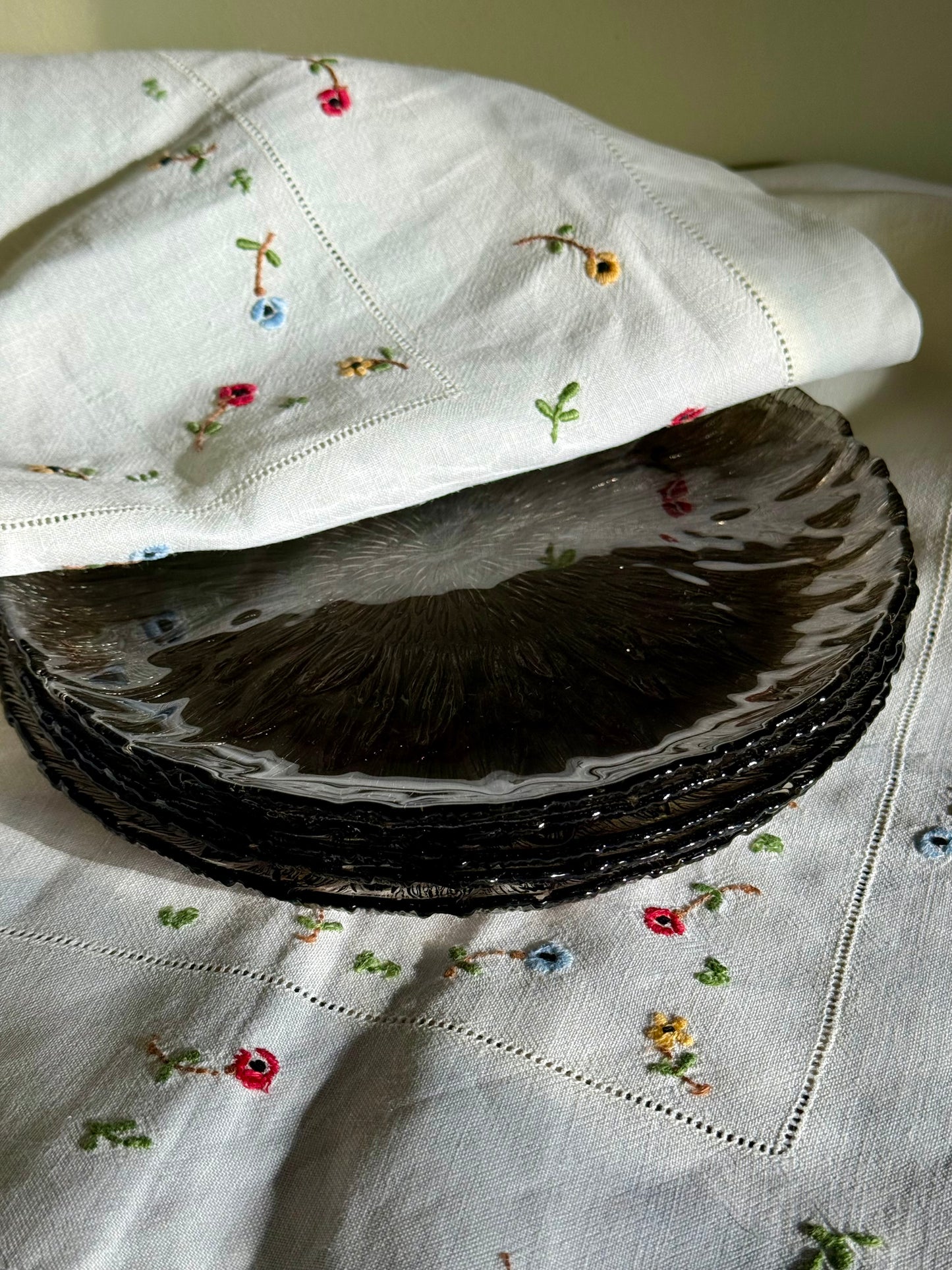 Vintage Arcopal Marguerite Smoked Glass Dessert Plates – Set of 6 with Box