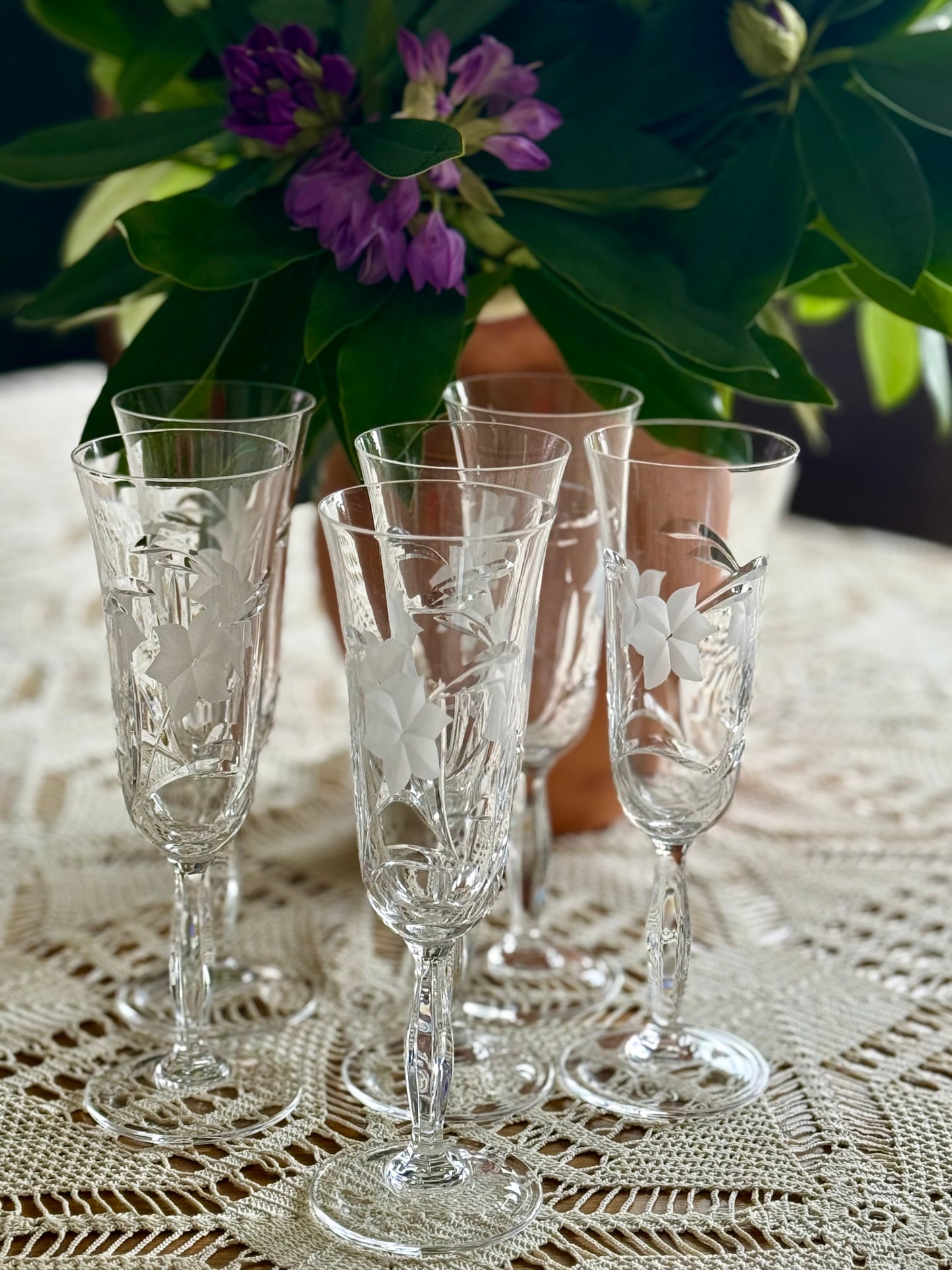 Vintage etched crystal champagne flutes – floral engraved glass set 6