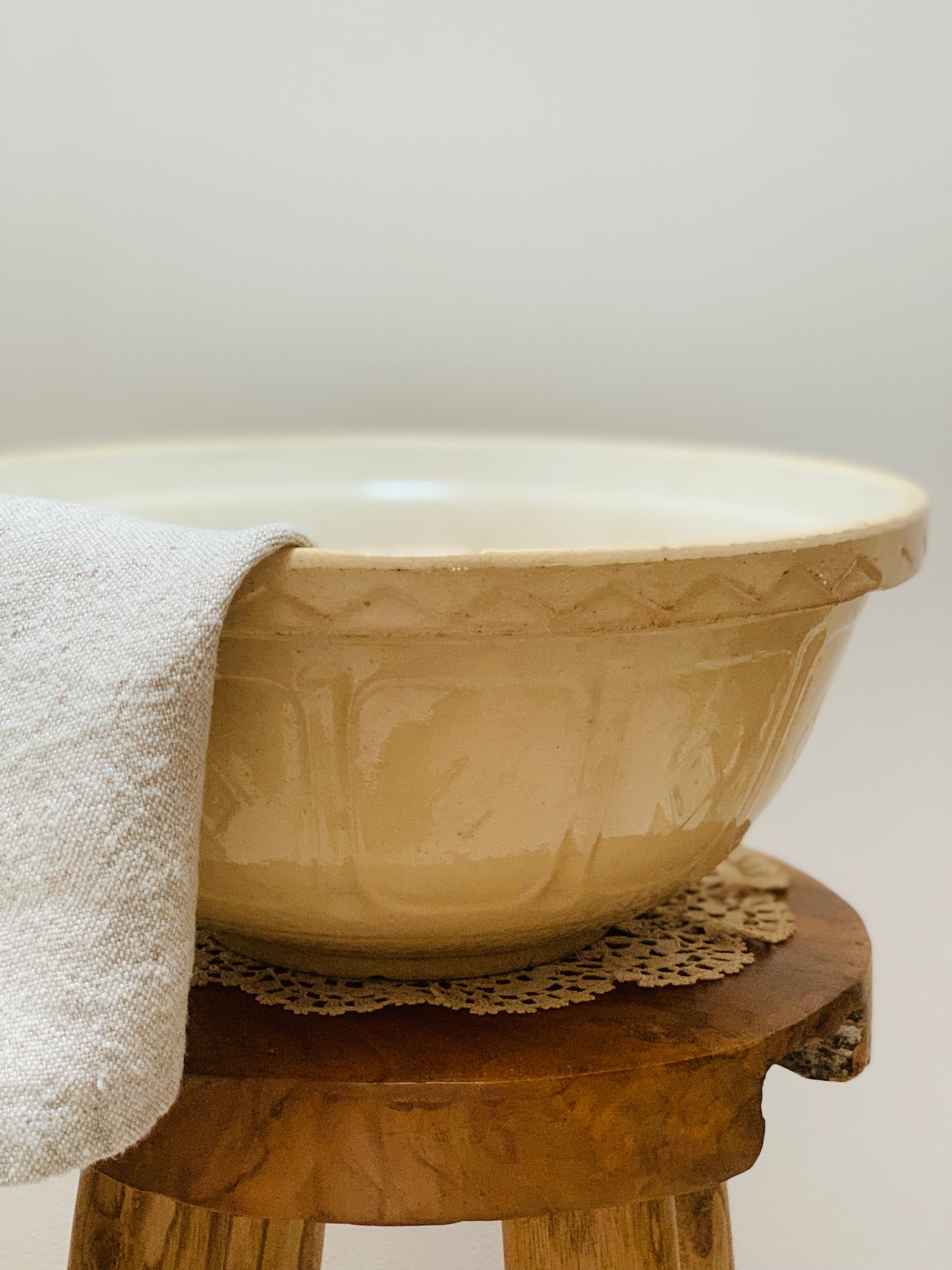 Antique, Mason Cash large mixing bowl.