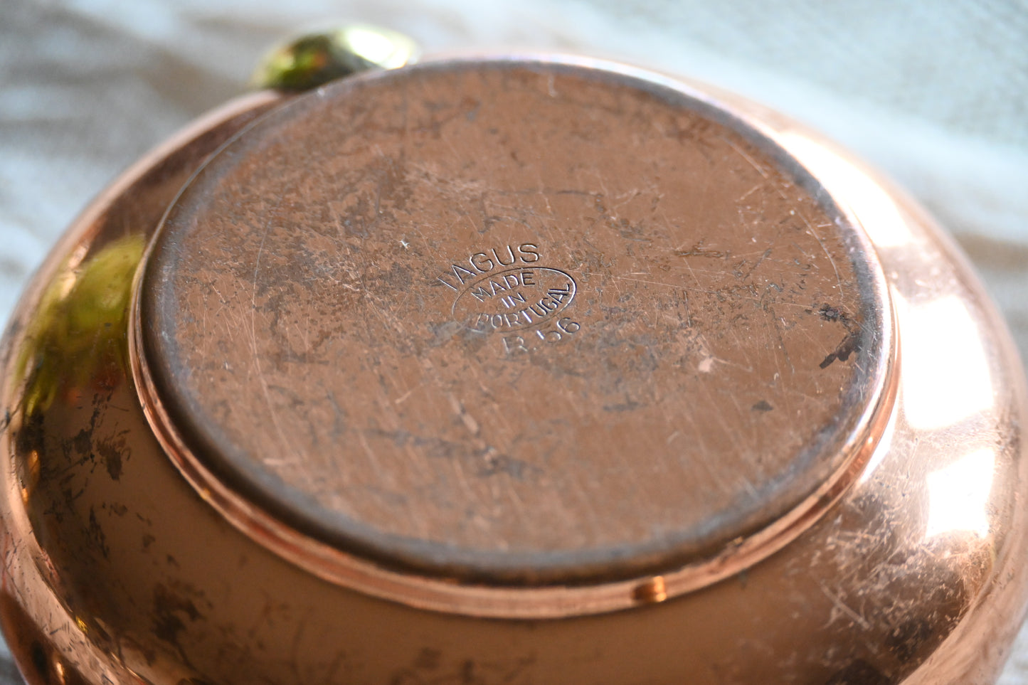 Vintage, genuine copper single tea pot.