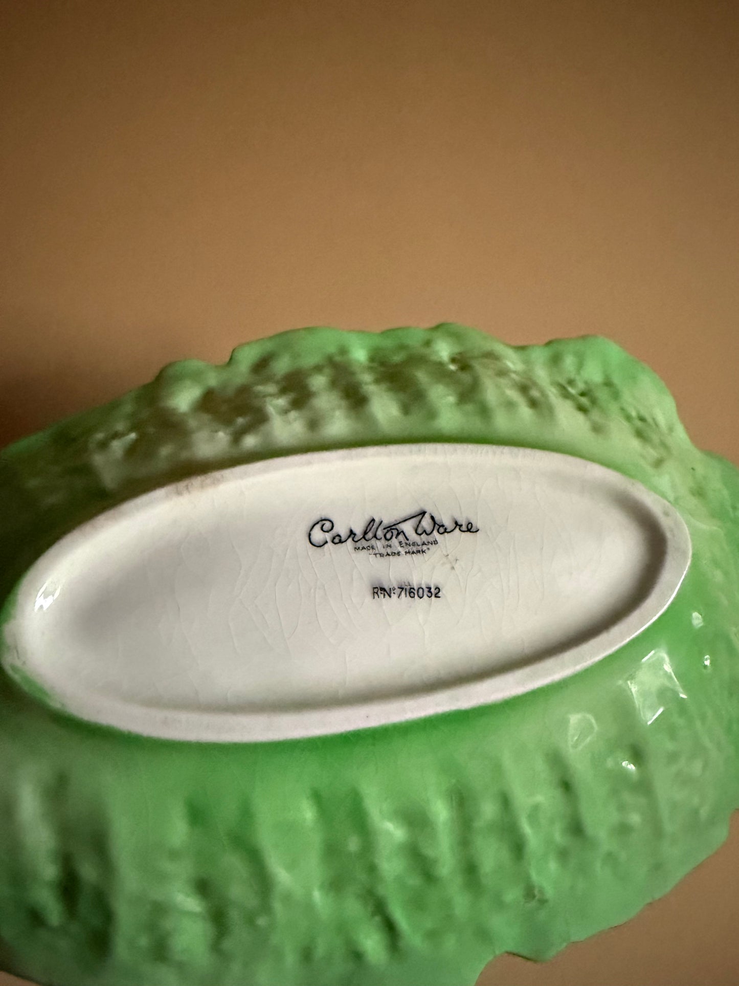 Carlton ware lettuce leaf dish.