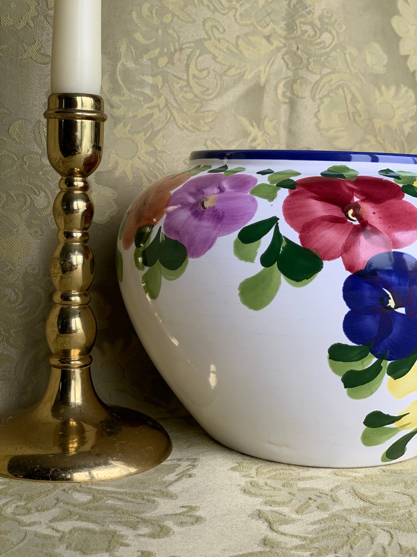 Vintage, hand painted floral pot.