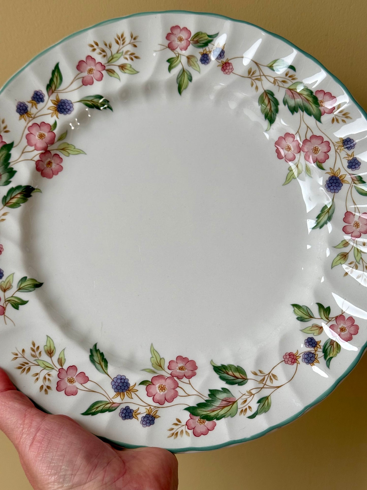 Vintage BHS large dinner plates